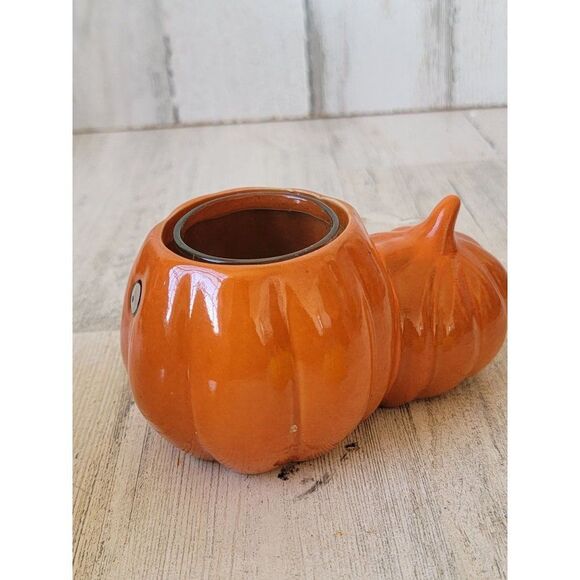 Yankee Candle Boney Bunch bone tired Halloween tea light holder - Picture 4 of 8